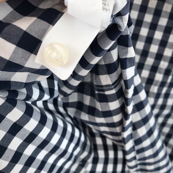 Vineyard Vines white and blue checkered top - Picture 11 of 11